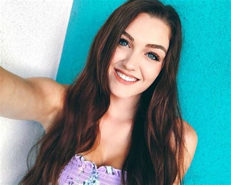 ally hardesty feet|Ally Hardesty Age, Height, Weight, Boyfriend, Net。